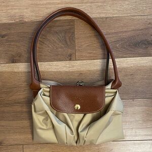Longchamp tote